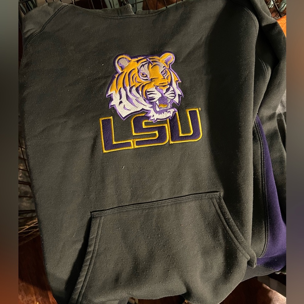 LSU hoodie - EUC